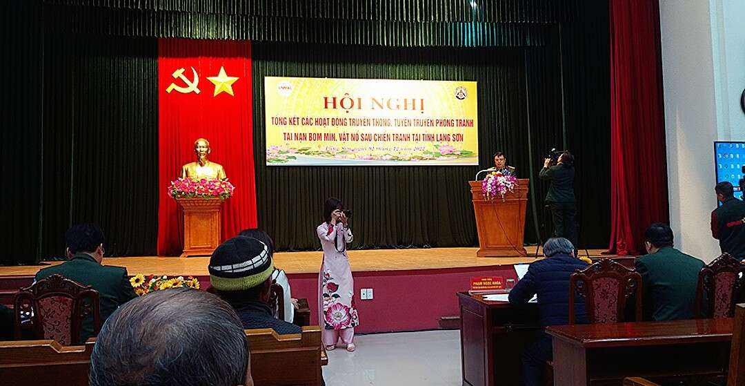 Le_trao_giai_ve_tranh_644ab