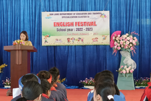 GIAO LƯU SINH HOẠT CỤM CHUYÊN MÔN III CHỦ ĐỀ: NGÀY HỘI TIẾNG ANH CẤP TRUNG HỌC CƠ SỞ NĂM 2022-2023